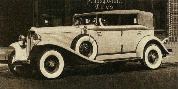 1932 auburn convertible sedan