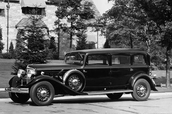 1932 reo royale sedan