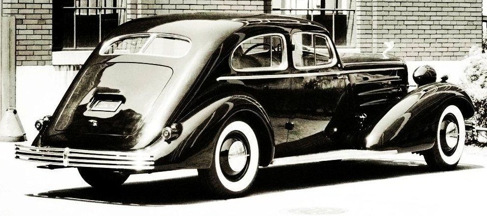 1933 cadillac fleetwood aerodynamic coupe 3