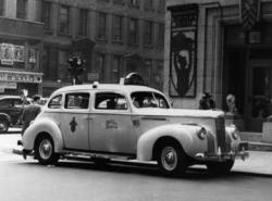 1941 110 taxi cab
