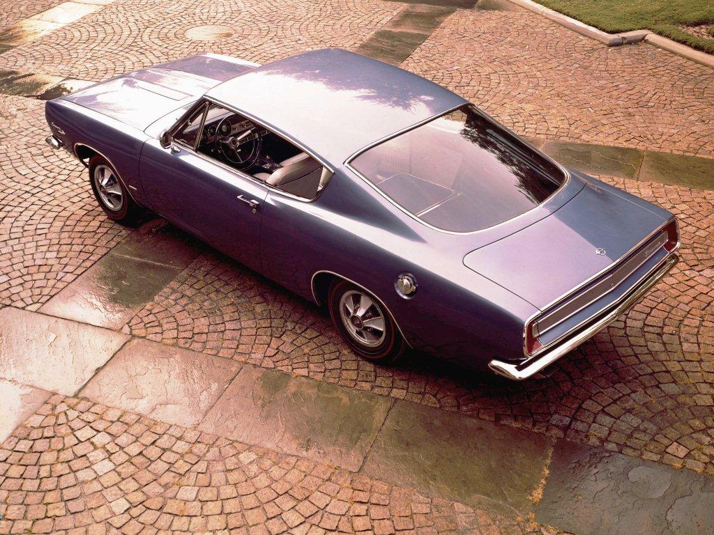 1967 barracuda dessus